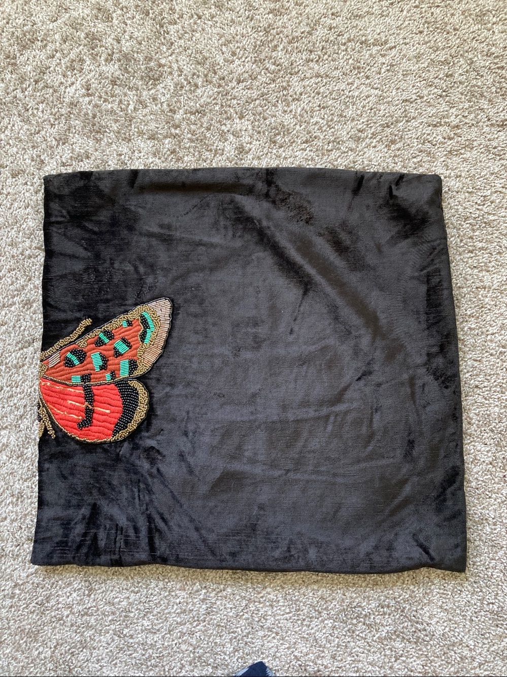 2 Anthropologie Velvet Beaded Butterfly Isadora Pillow Cases Shams Square 18x18 - Picture 6 of 15